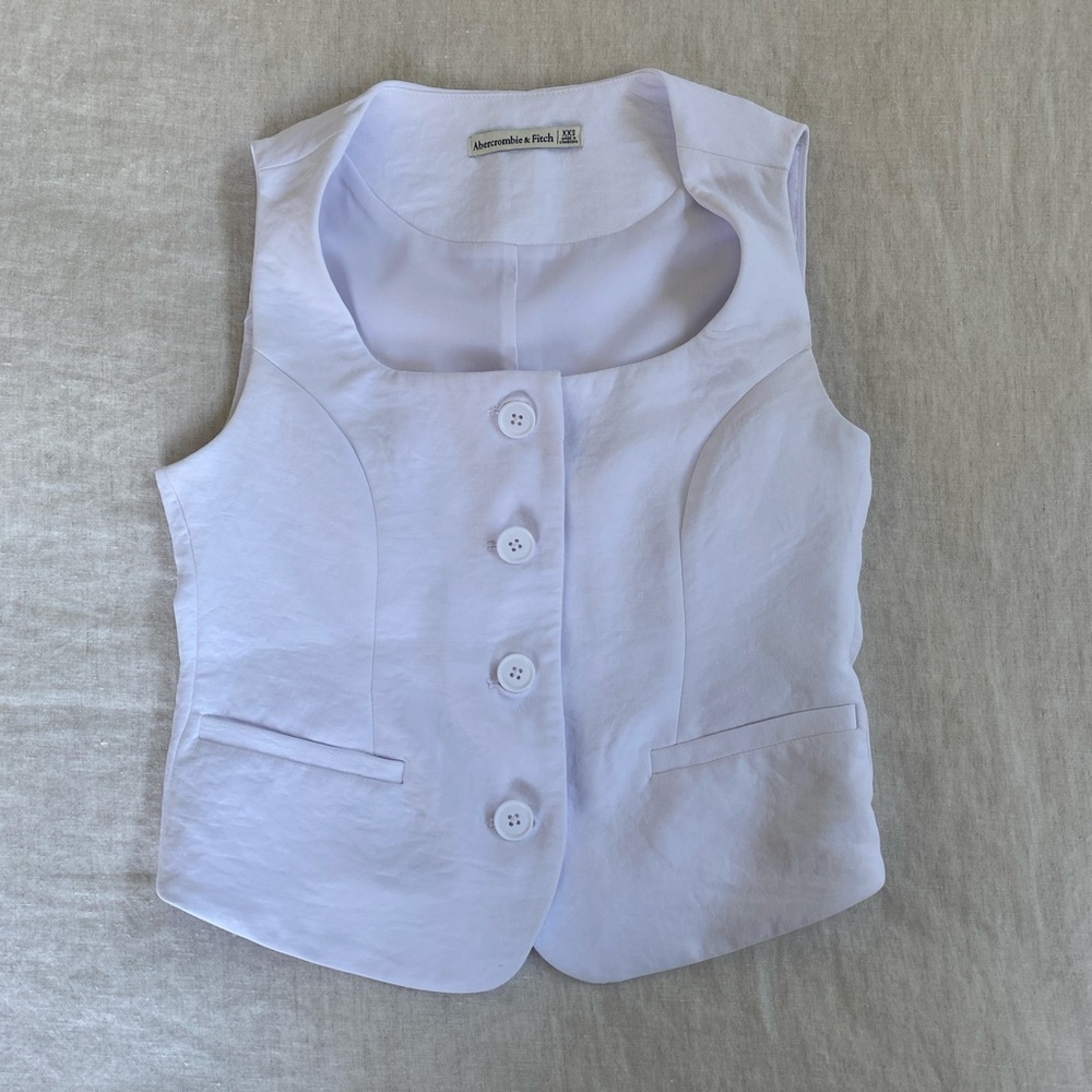 Abercrombie & fitch white button down vest xxs